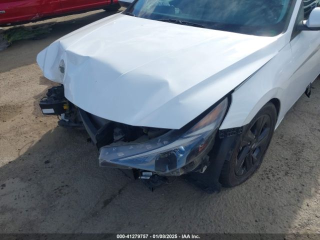 5NPLM4AG3MH044958 Hyundai ELANTRA SEL