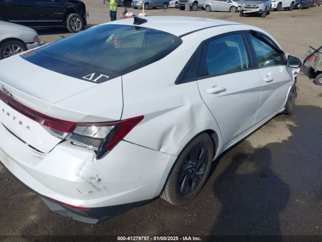 5NPLM4AG3MH044958 Hyundai ELANTRA SEL