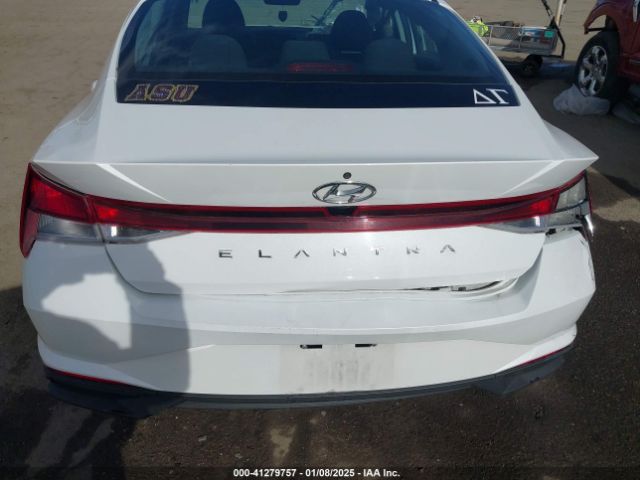 5NPLM4AG3MH044958 Hyundai ELANTRA SEL