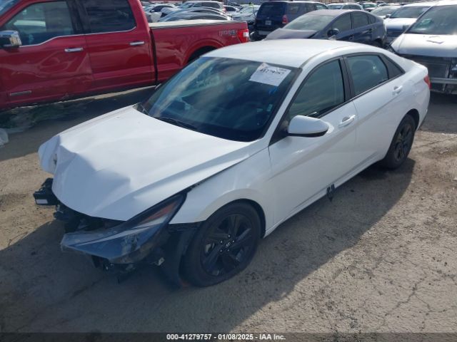 5NPLM4AG3MH044958 Hyundai ELANTRA SEL