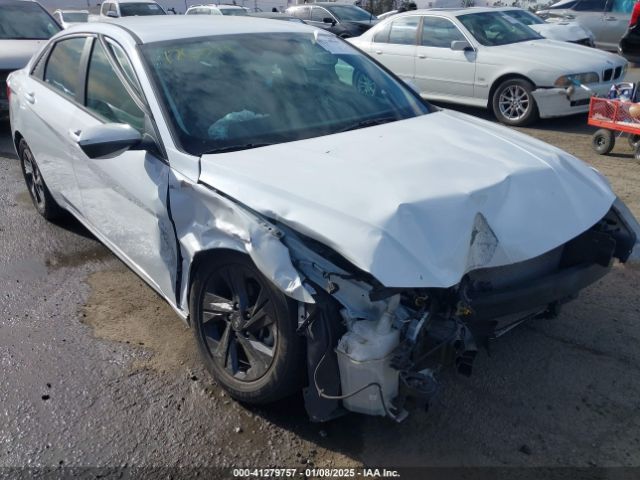 5NPLM4AG3MH044958 Hyundai ELANTRA SEL