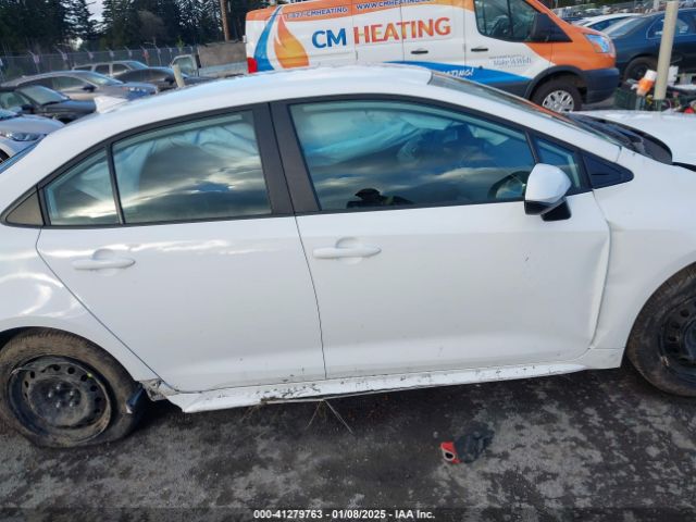 5YFB4MDE4RP142879 Toyota COROLLA LE