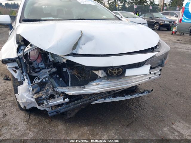 5YFB4MDE4RP142879 Toyota COROLLA LE