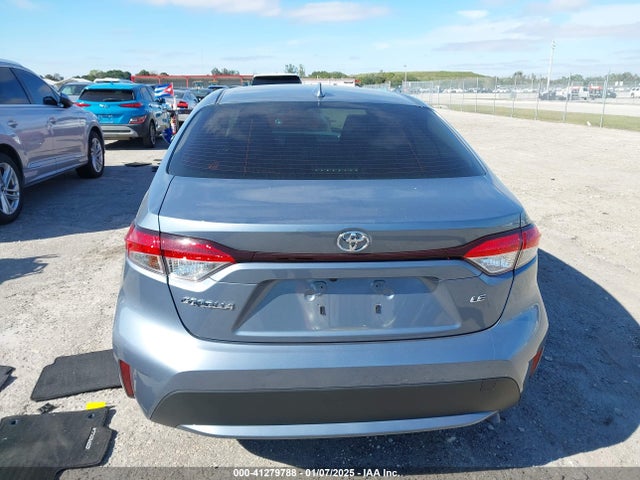 Toyota COROLLA LE 2022 JTDEPMAE3NJ223136 Image 16