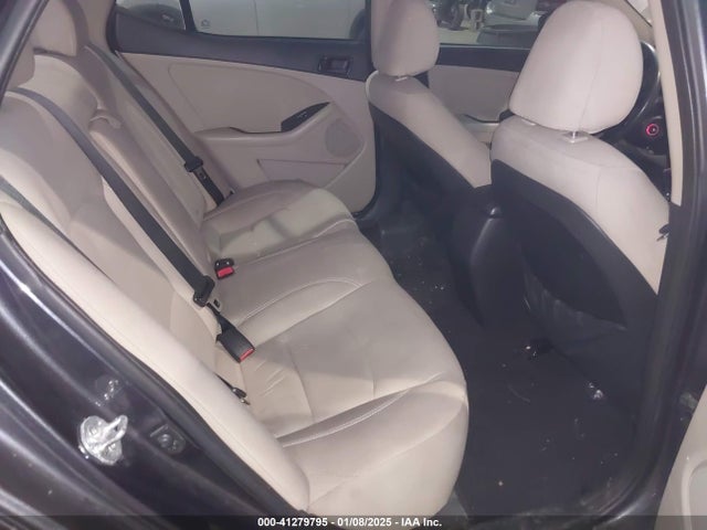 5XXGM4A79FG502258 KIA Optima Lx