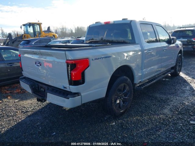 2024 FORD F-150 LIGHTNING 1FT6W3L71RWG17002 Photo 3