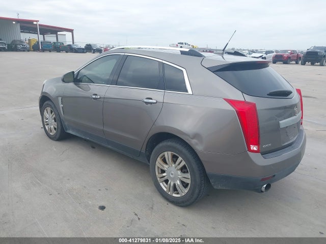2011 CADILLAC SRX 3GYFNAEY8BS616194 Photo 2