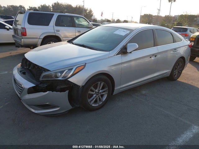 Hyundai SONATA SE 2016 5NPE24AF1GH375242 Image 2