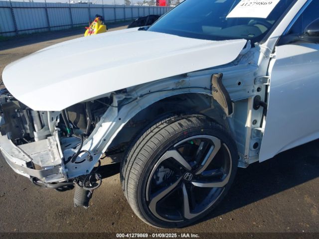 1HGCV3F26NA046427 Honda Accord Hybrid Sport