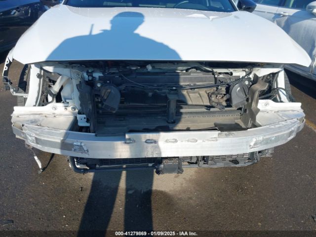 1HGCV3F26NA046427 Honda Accord Hybrid Sport