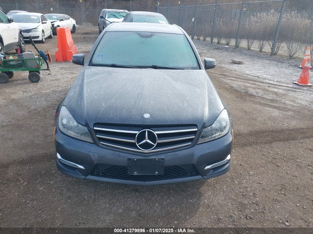 WDDGF8AB4EA948338 Mercedes-Benz C 300 Luxury 4matic/sport 4matic