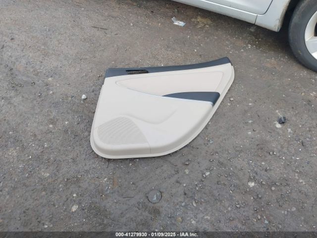 KMHCT4AE1FU924627 Hyundai ACCENT GLS