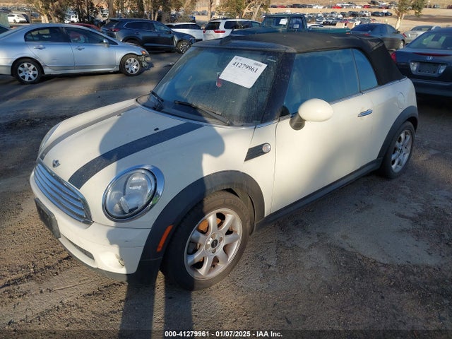 2009 MINI COOPER WMWMR33579TU95953 Photo 1