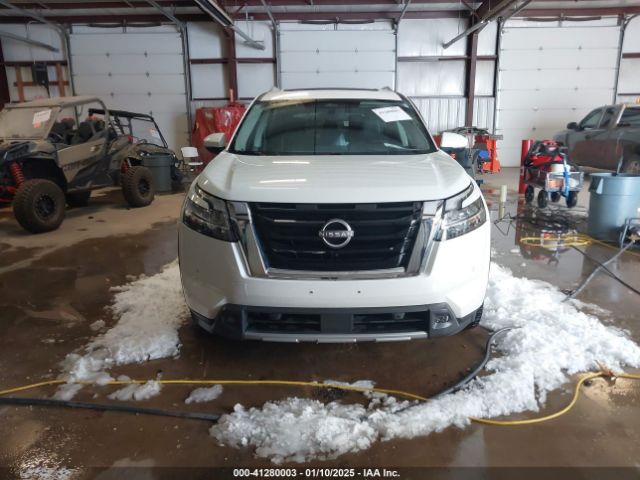 5N1DR3DK5PC219559 Nissan Pathfinder Platinum 4wd