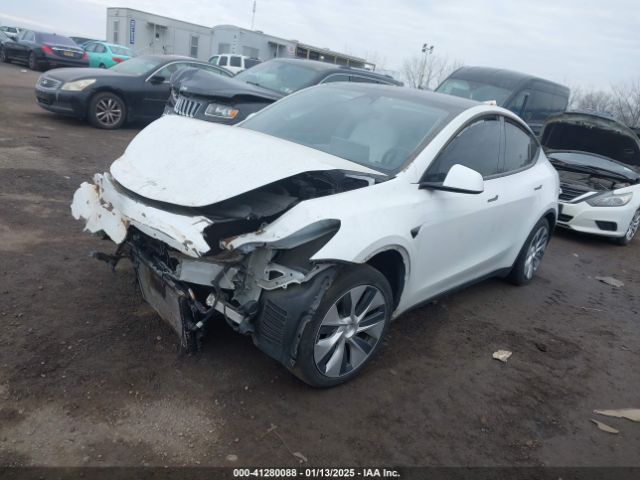 5YJYGDEE1LF044783 Tesla 2020