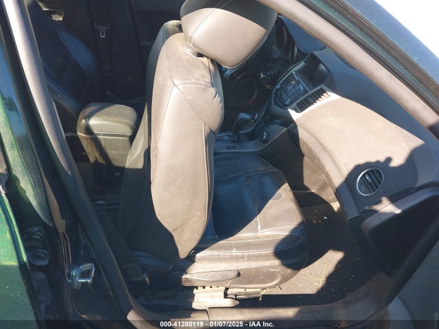 1G1PE5SB3F7273373 Chevrolet Cruze 2lt Auto