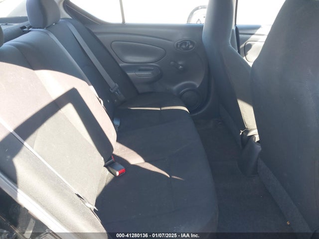 Nissan Versa 1.6 S 2014 3N1CN7AP8EL832072 Image 8