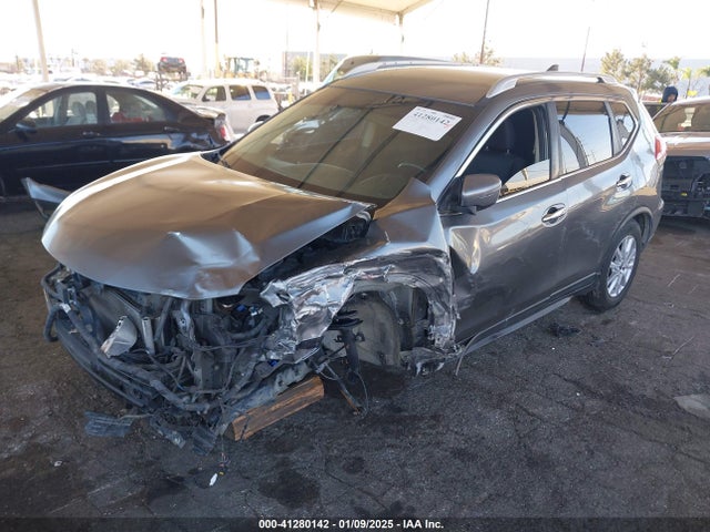 Nissan ROGUE SV 2017 KNMAT2MT6HP588338 Image 2