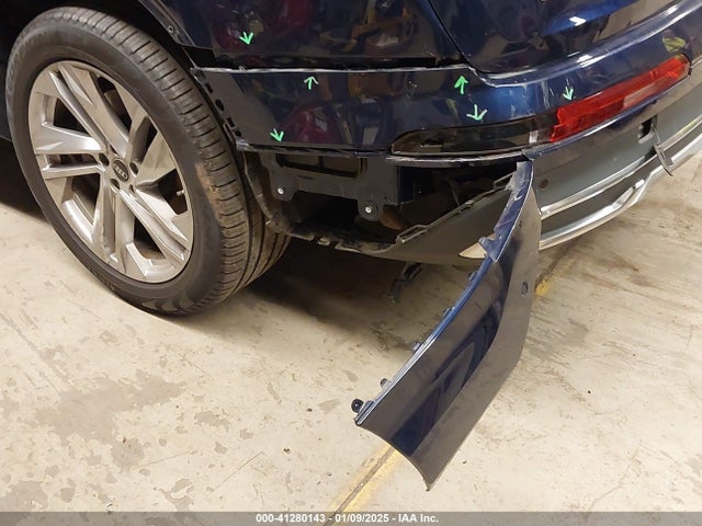 2022 Audi Q7 Premium Plus 45 Tfsi Quattro Tiptronic მანქანა იყიდება აუქციონზე, vin: WA1LJBF70ND006501, აუქციონის ნომერი: 41280143