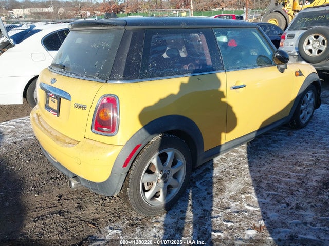 2009 MINI COOPER WMWMF33549TW78848 Photo 3