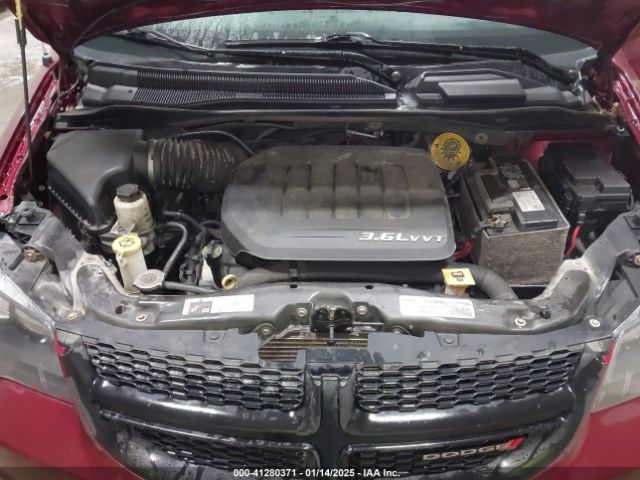 2C4RDGBG4JR220411 Dodge Grand Caravan Se Plus
