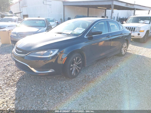 Chrysler 200 Limited 2015 1C3CCCAB9FN743259 Image 2