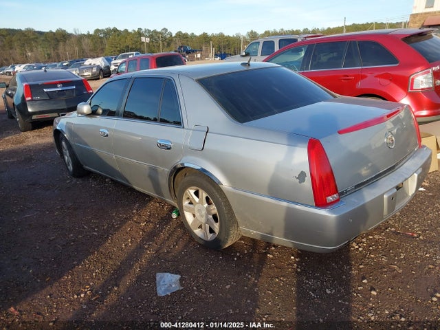 2006 CADILLAC DTS 1G6KD57Y26U104838 Photo 2