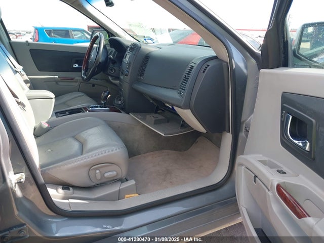 2005 CADILLAC SRX 1GYEE637050220906 Photo 4