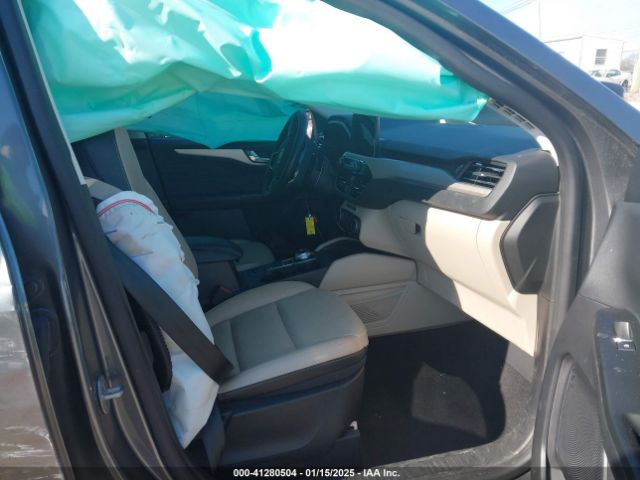 2022 FORD ESCAPE 1FMCU0CZ5NUB28662 Photo 4