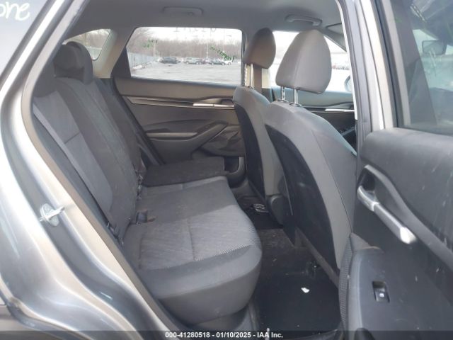 KNDEPCAA8P7430015 KIA Seltos Lx