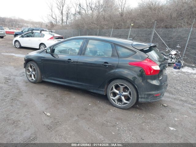 1FADP3L90EL386665 Ford FOCUS ST