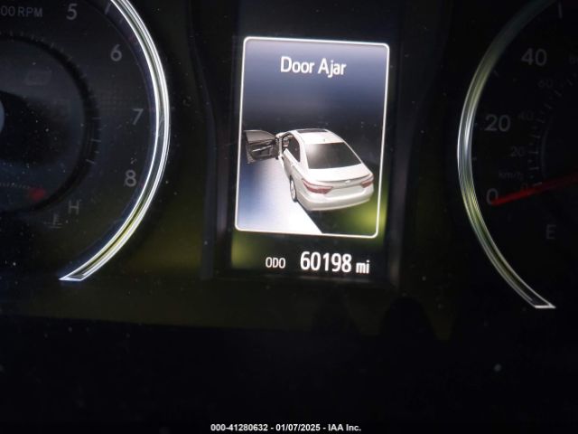 4T1BF1FK8GU222659 Toyota CAMRY SE