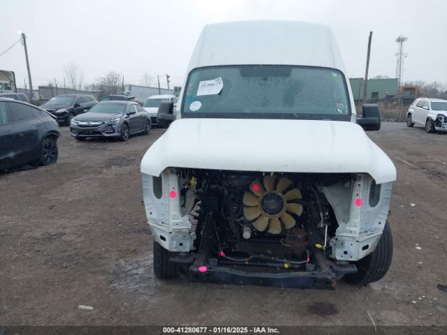 1N6BF0LY6JN814891 Nissan Nv Cargo Nv2500 Hd Sv V6