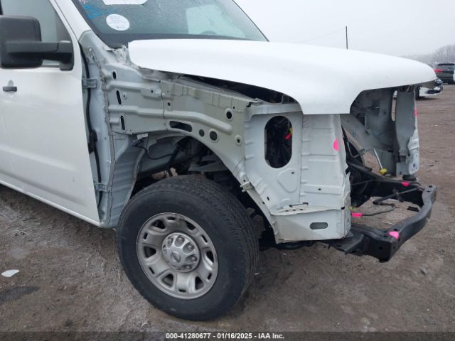 1N6BF0LY6JN814891 Nissan Nv Cargo Nv2500 Hd Sv V6