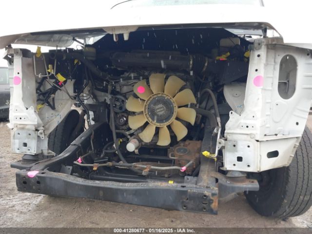 1N6BF0LY6JN814891 Nissan Nv Cargo Nv2500 Hd Sv V6