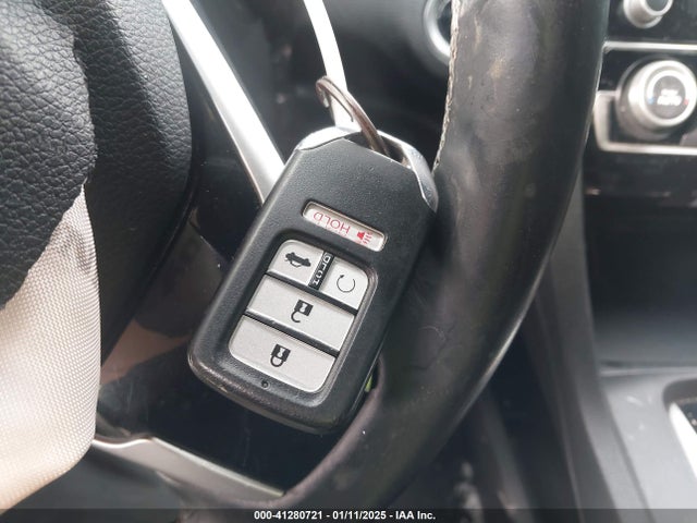 2HGFC2F81KH528849 Honda Civic Sport