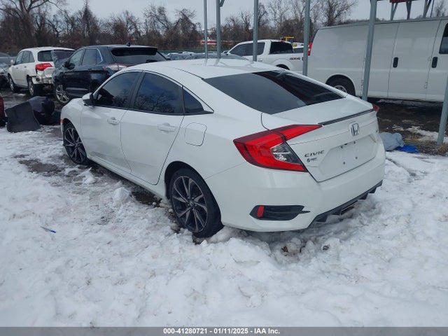 2HGFC2F81KH528849 Honda Civic Sport