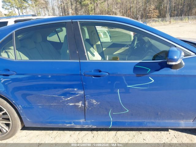 4T1F31AK1RU075508 Toyota Camry Hybrid Xle
