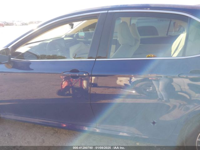 4T1F31AK1RU075508 Toyota Camry Hybrid Xle