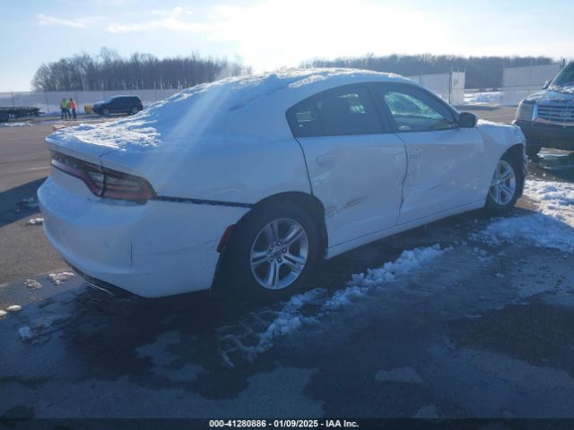 2C3CDXBG7JH331471 Dodge Charger Sxt Rwd