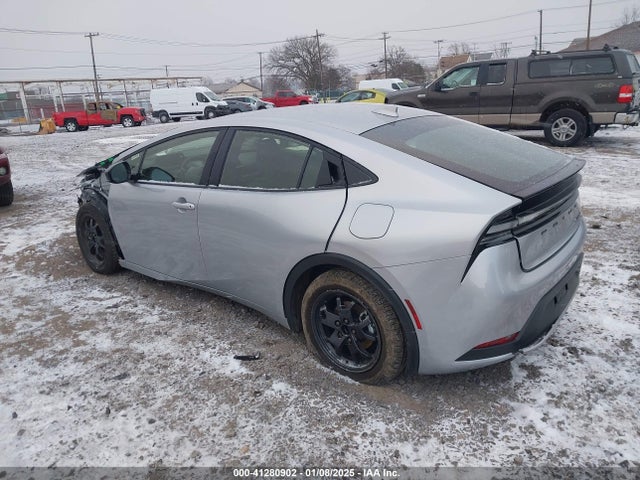 JTDACACU1R3030670 Toyota Prius Prime Se
