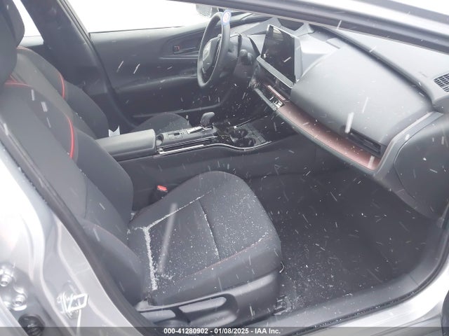 JTDACACU1R3030670 Toyota Prius Prime Se