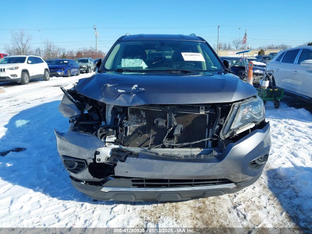 5N1DR2MN8HC621260 Nissan Pathfinder S