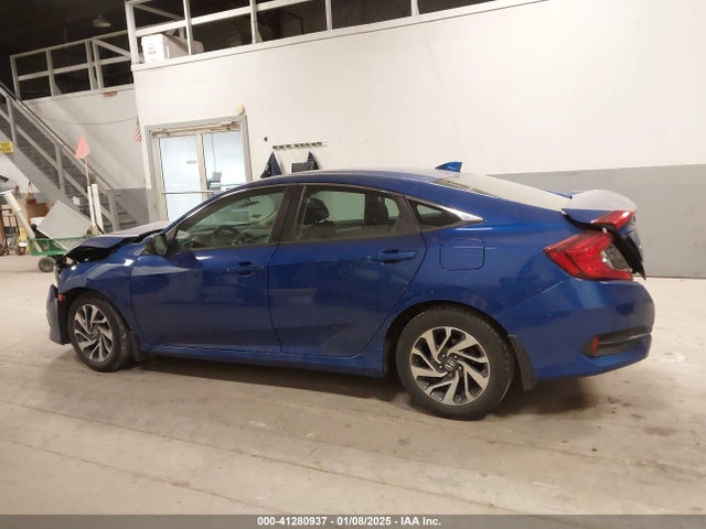 Honda CIVIC EX 2017 19XFC2F75HE060652 Image 15
