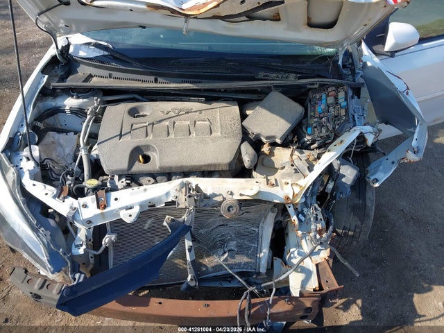 5YFBURHEXHP614265 Toyota COROLLA LE