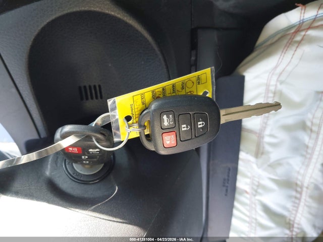 Toyota COROLLA LE 2017 5YFBURHEXHP614265 Image 11