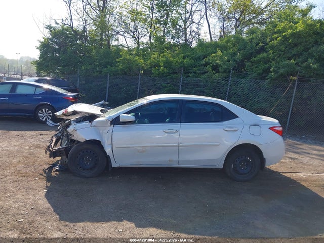 5YFBURHEXHP614265 Toyota COROLLA LE
