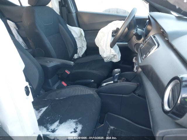 3N1CP5CVXLL542696 Nissan Kicks