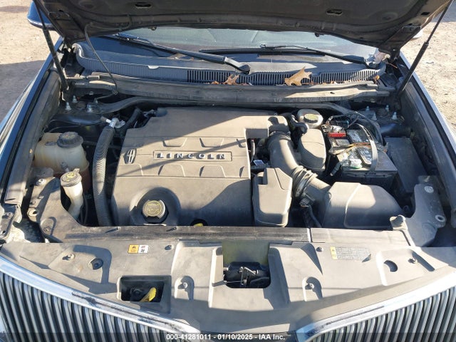 Lincoln Mkt Livery 2015 2LMHJ5NK8FBL01100 Image 10