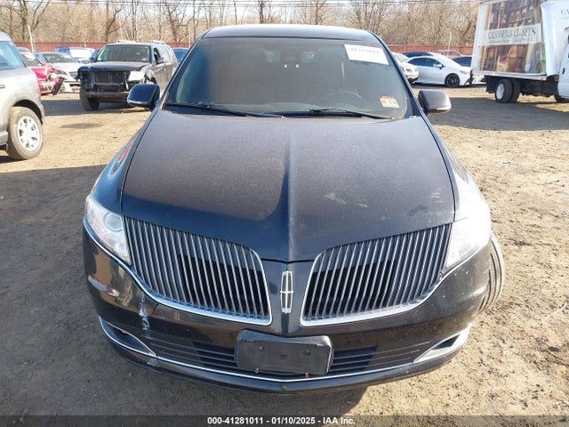 Lincoln Mkt Livery 2015 2LMHJ5NK8FBL01100 Image 12